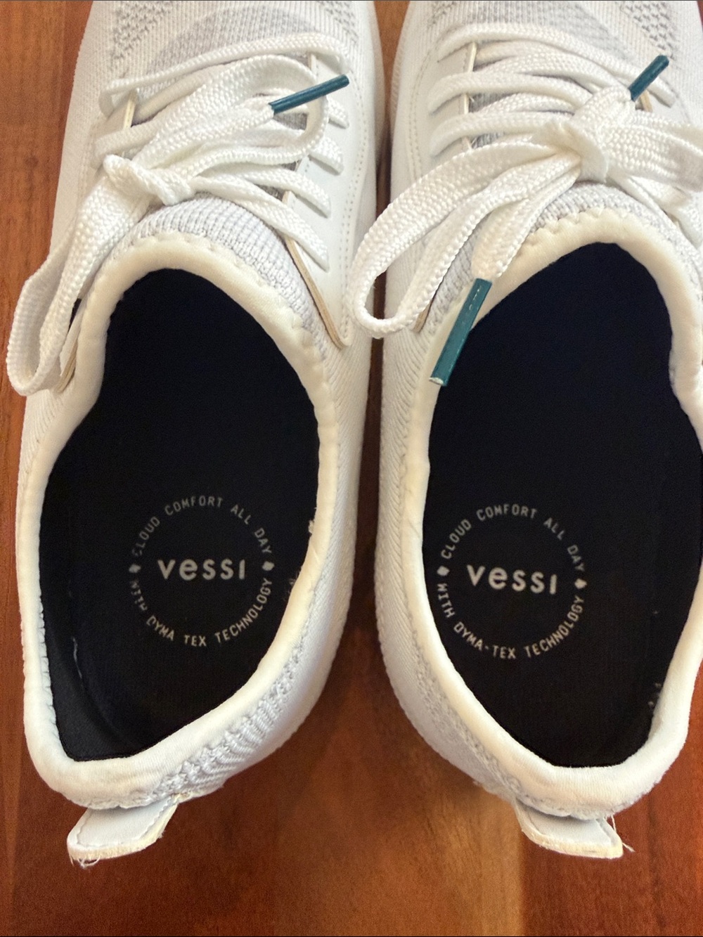 Vessi Weekend Classic All-White Women’s Knit Lace-Up Sneakers Size 11 - Picture 8 of 11